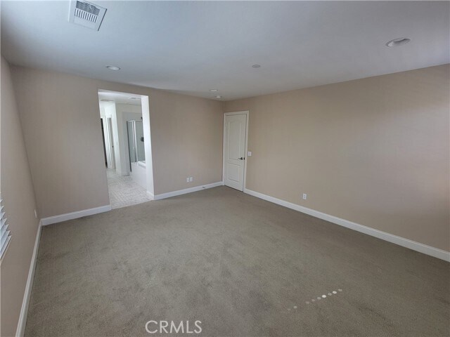 Building Photo - 56 Latitude