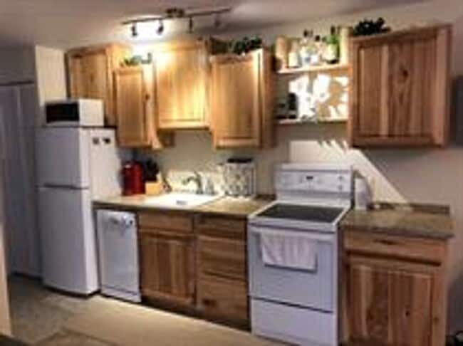 Building Photo - Amazing Downtown Breckenridge Location!  Studio Apartment