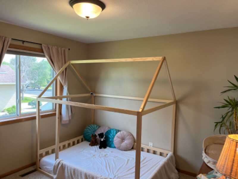 Building Photo - 2922 Kenosha Dr NW
