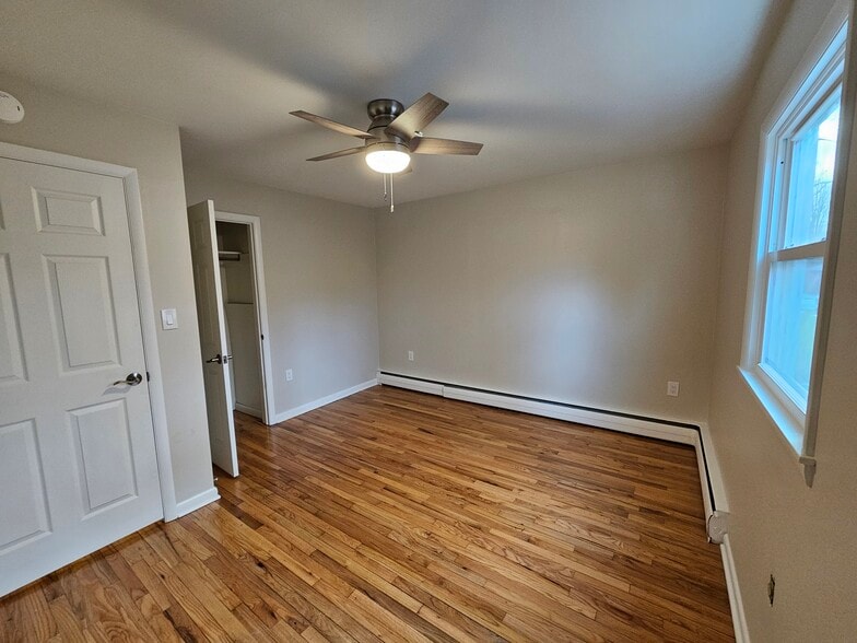 spare bedroom - 39 Maryland Ave