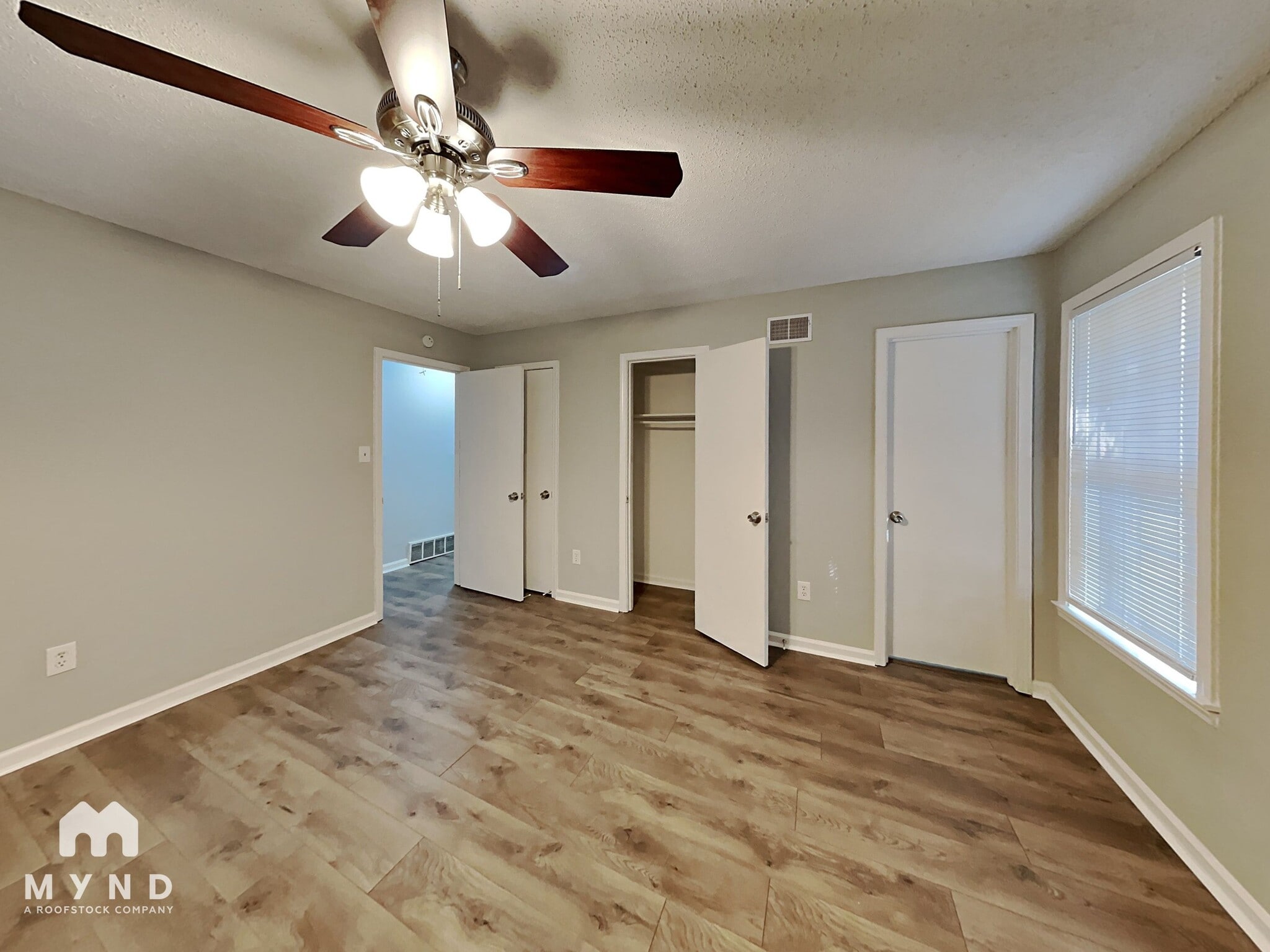 Building Photo - 6919 Glenwick Dr