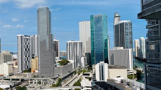 Building Photo - 350 S Miami Ave