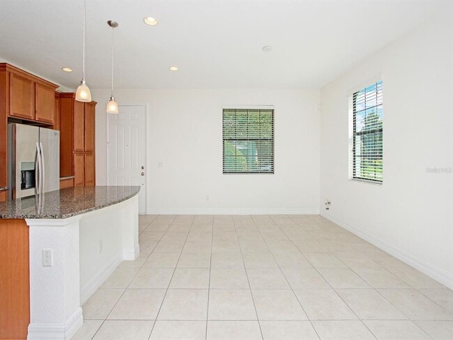 Building Photo - 10070 Eagle Creek Center Blvd
