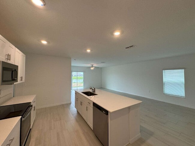 Building Photo - 11634 Radiant Shr Lp