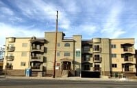 Building Photo - Devonshire Villas at Northridge