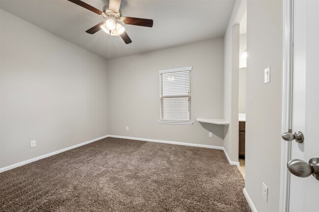 Building Photo - 1234 Willow Plains Ln