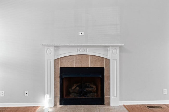 Building Photo - Lovely Home in Arbor Greene Neighborhood A...