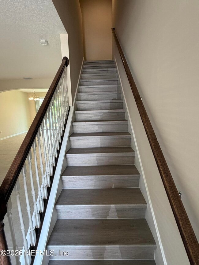 Building Photo - 156 Nelson Ln