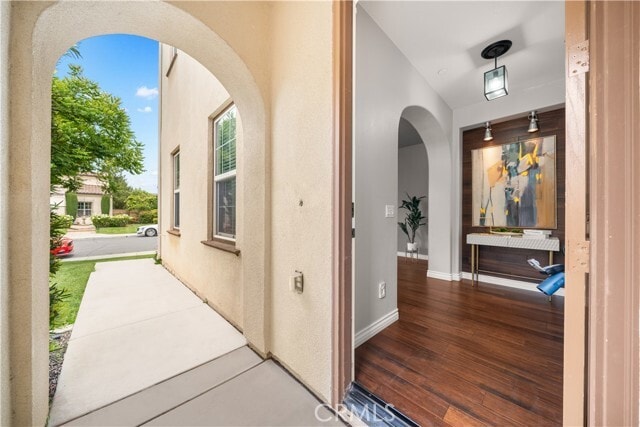 Building Photo - 46239 Lone Pine Dr