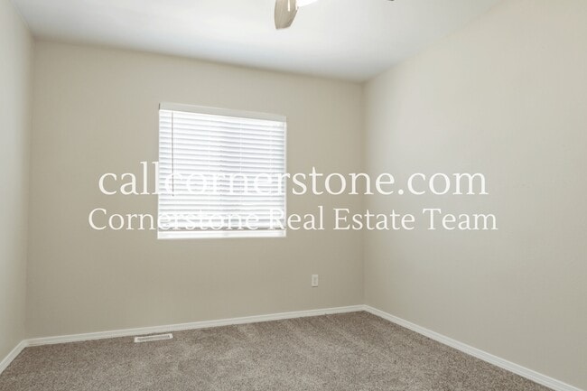 Building Photo - 6434 Cool Mountain Dr