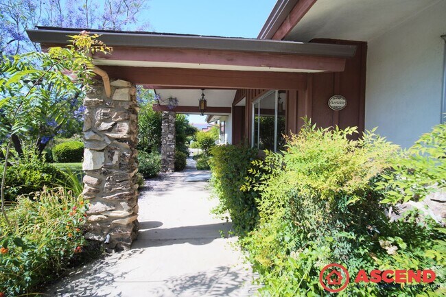 Building Photo - 7932 Stine Rd
