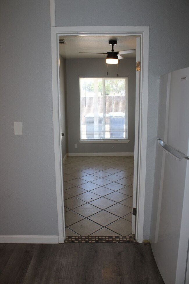 Building Photo - Two Bedroom plus BONUS Room in Pittsburg Single Story Four-plex- OPTIONAL DETACHED GARAGE AVAILABLE!