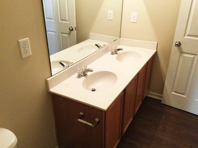 Building Photo - 1021 Gwinmar Rd