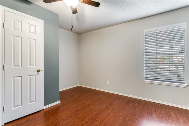 Building Photo - 1728 Creekpoint Dr