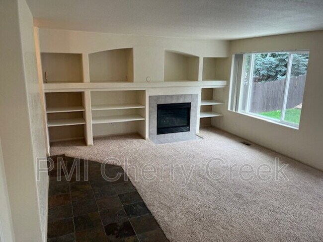 Building Photo - 20410 E Bellewood Pl