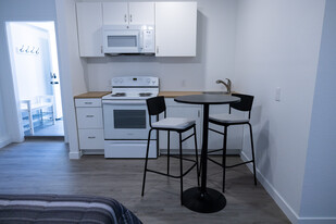 Building Photo - 5053 Carlo Ct