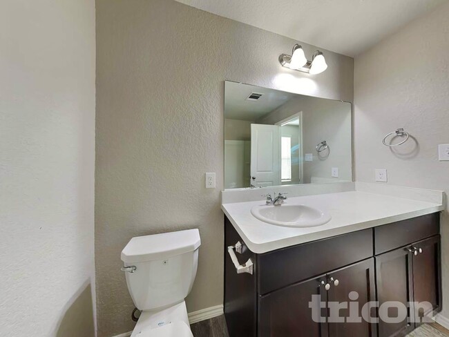 Building Photo - 8434 Amistad Cove