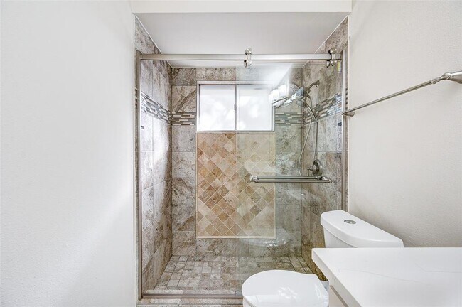 Building Photo - 10607 Wickersham Ln