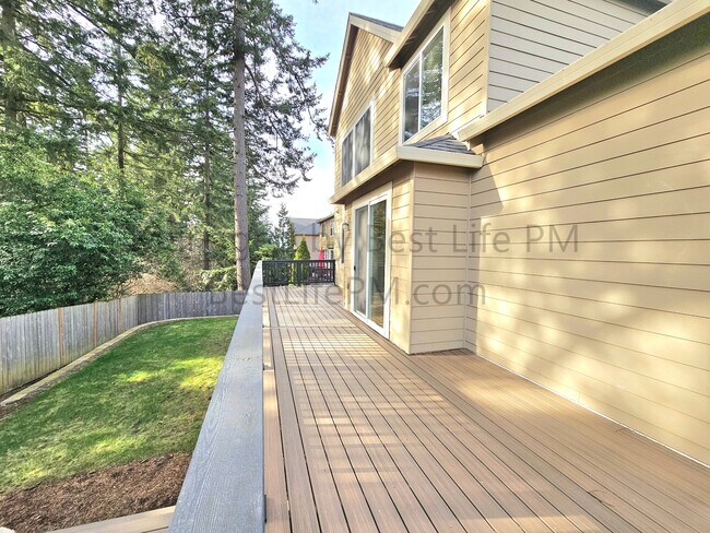 Building Photo - 11040 SE William Otty Rd