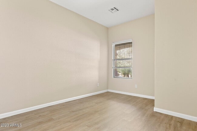 Building Photo - 9303 E Whitewing Dr