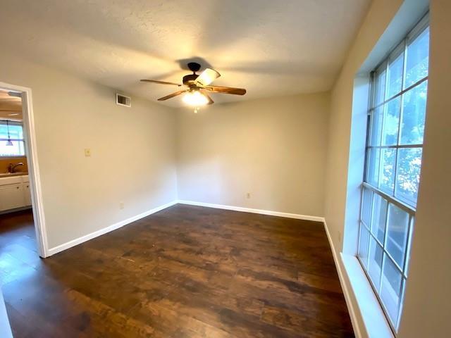 Building Photo - 6723 River Mill Dr