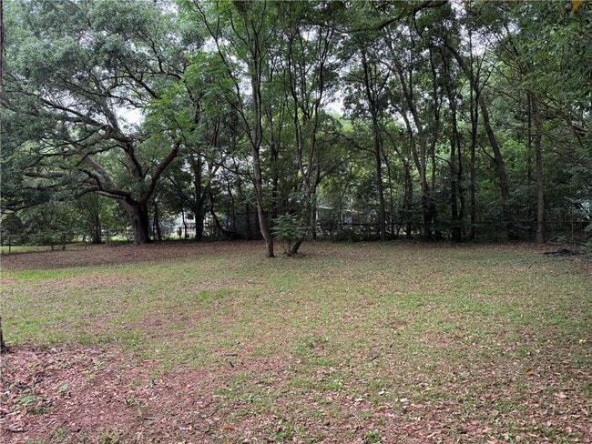 Building Photo - 4670 Rosewood Dr