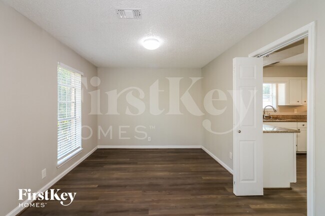 Building Photo - 10530 Jaycreek Dr