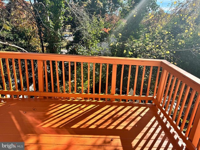 Building Photo - 102 Essex St