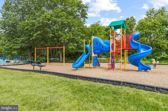 Building Photo - 6921 Mary Caroline Cir