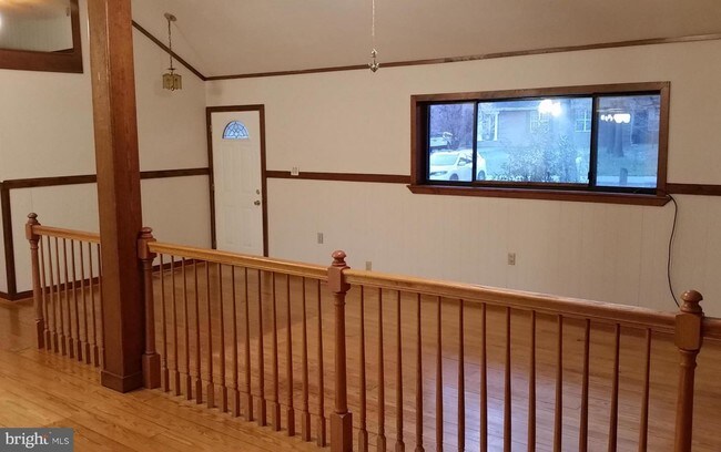 Building Photo - 30097 Cross Woods Dr
