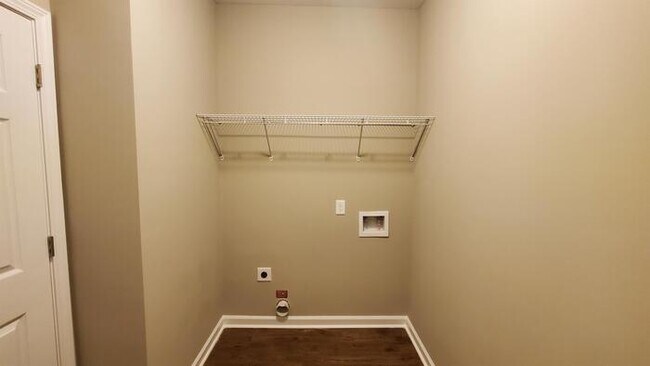 Building Photo - 5099 Mars Hill Rd