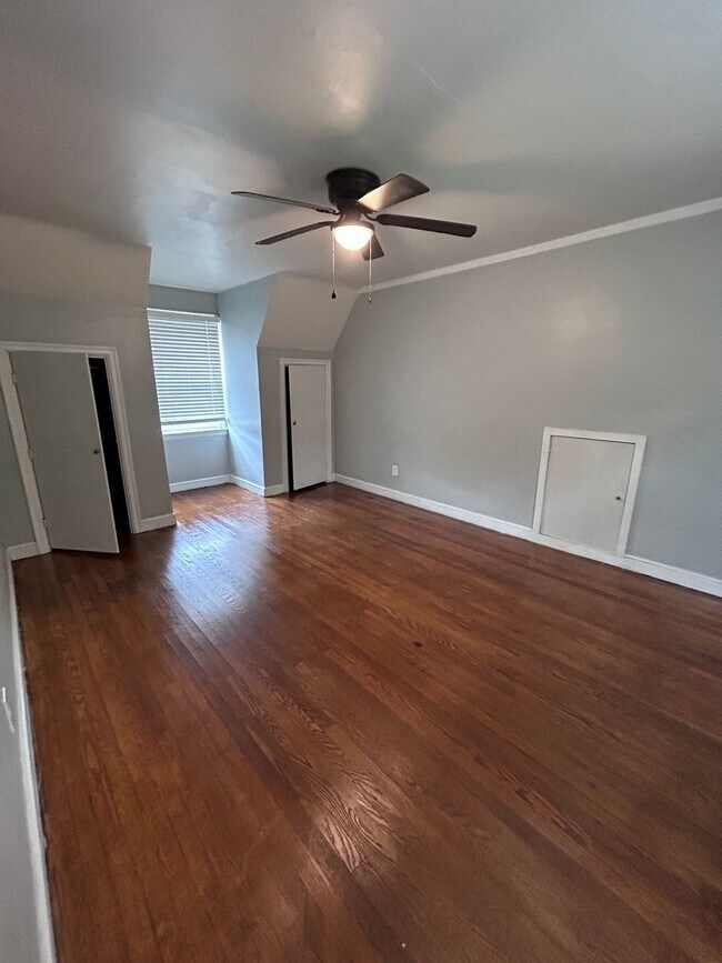 Building Photo - Cute 3 bedroom home, Fantastic Location!