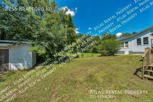 Building Photo - 8256 Bradford Rd