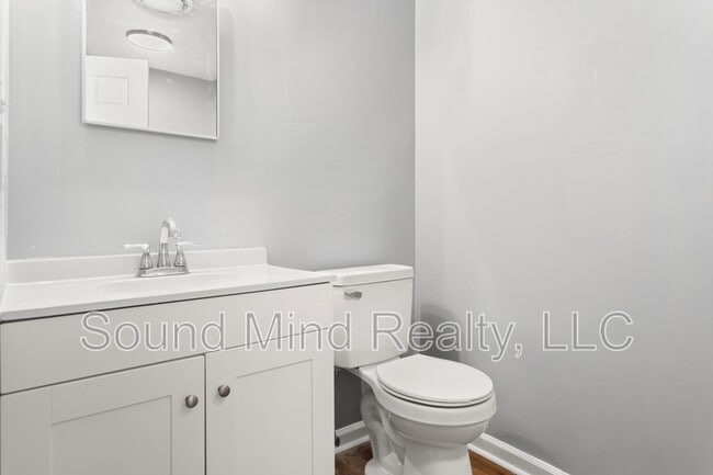 Building Photo - 2413 Keith Dr