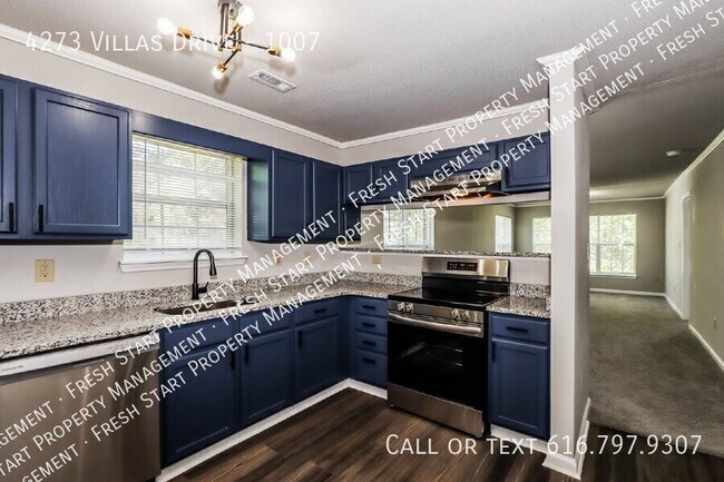 Building Photo - 4273 Villas Dr
