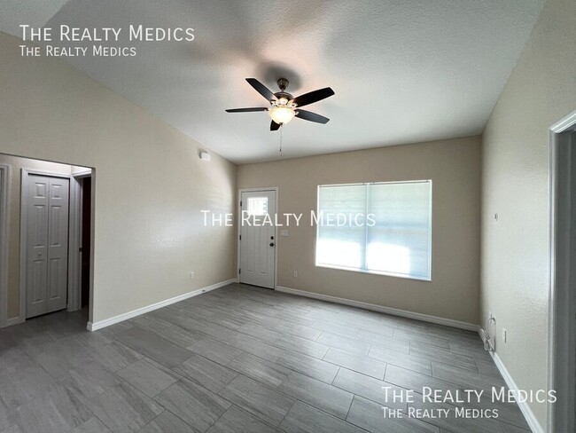 Building Photo - 4 Malauka Ln Dr