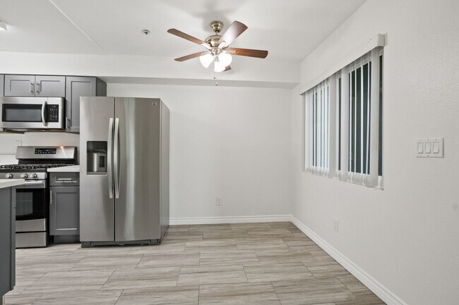 Building Photo - 4111 Carol Dr