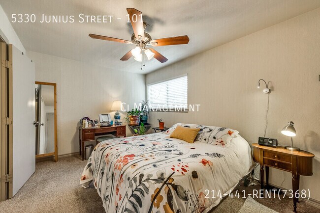 Building Photo - 5330 Junius St