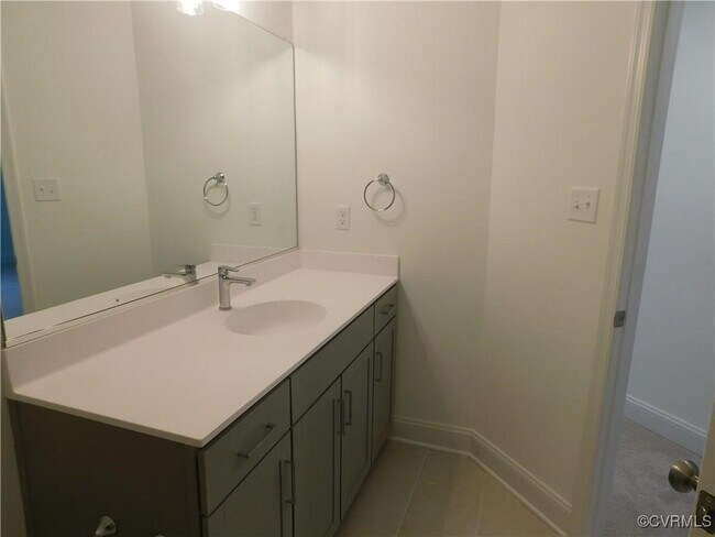 Building Photo - 7037 Leire Ln