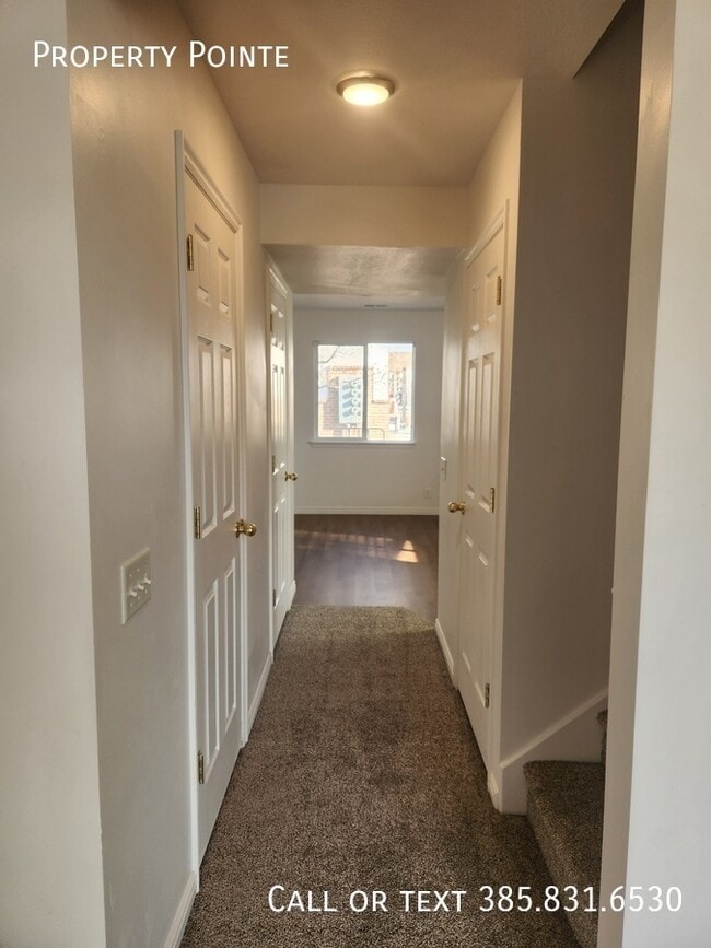 Building Photo - 1573 S 2000 W