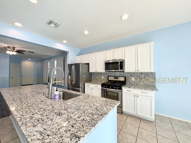 Building Photo - 7161 S Paseo Monte Verde