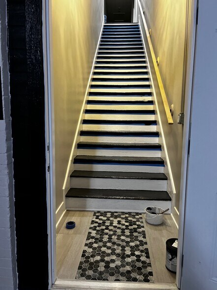 Building Photo - 3 N Jefferson Ave