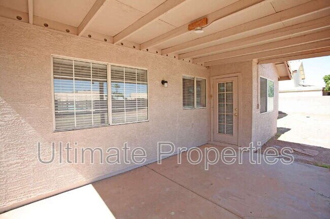 Building Photo - 8537 W Windsor Dr