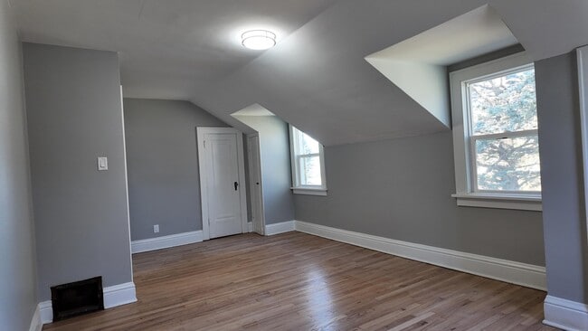 Building Photo - 5315 73rd St