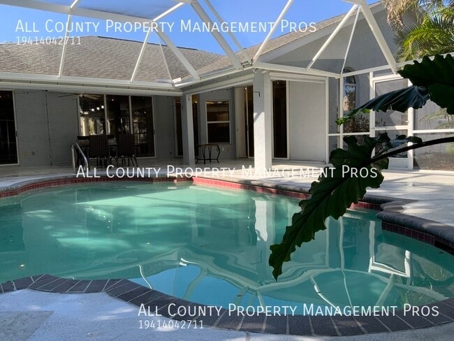 Building Photo - 5521 61st Ln E