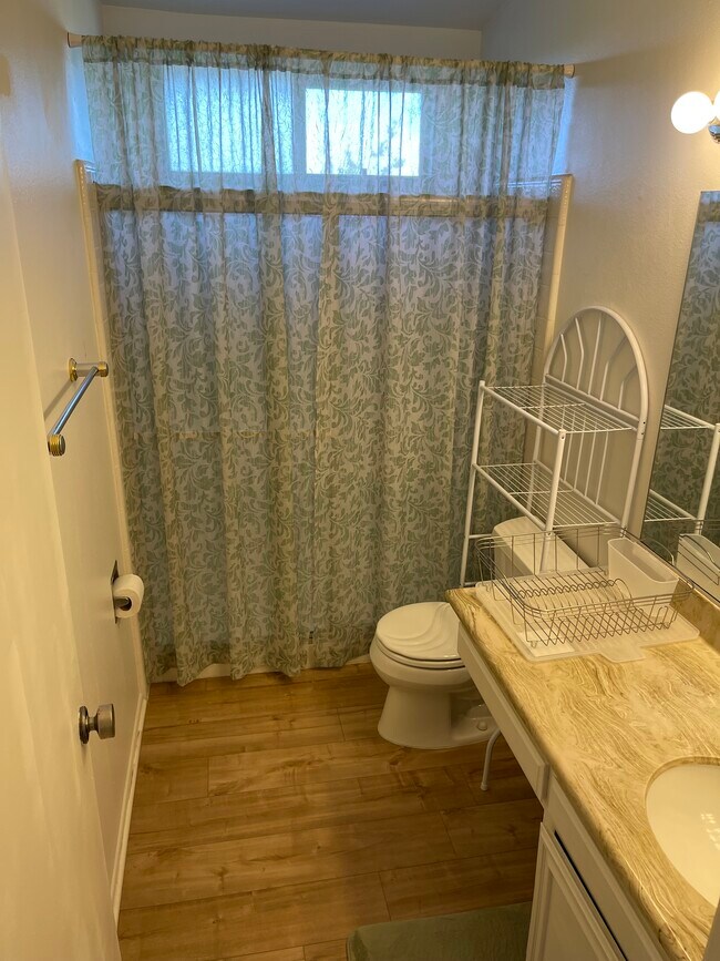 Building Photo - 3814 Corbin Ave