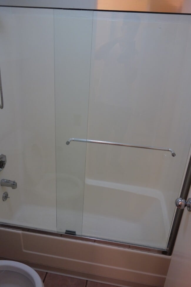 Building Photo - Bright 3-Bed condo with In-Unit Laundry, Pool Access, and Assigned Carport in Fremont