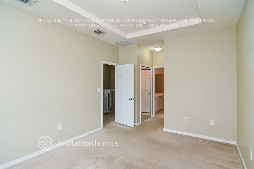 Building Photo - 11885 SW 152nd Pl