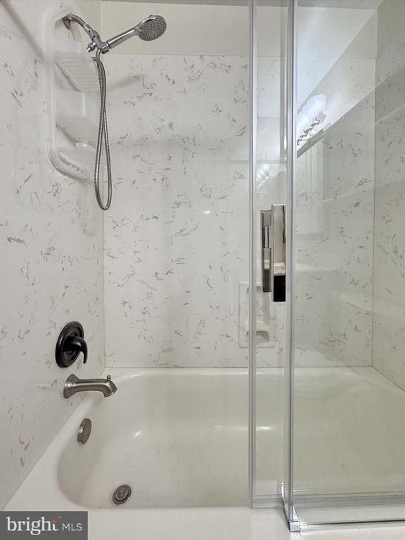 Building Photo - 401 Butternut Ct