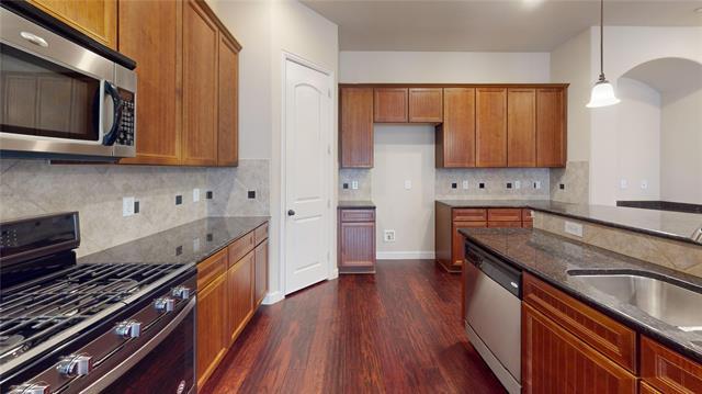 Building Photo - 6753 Cabrillo